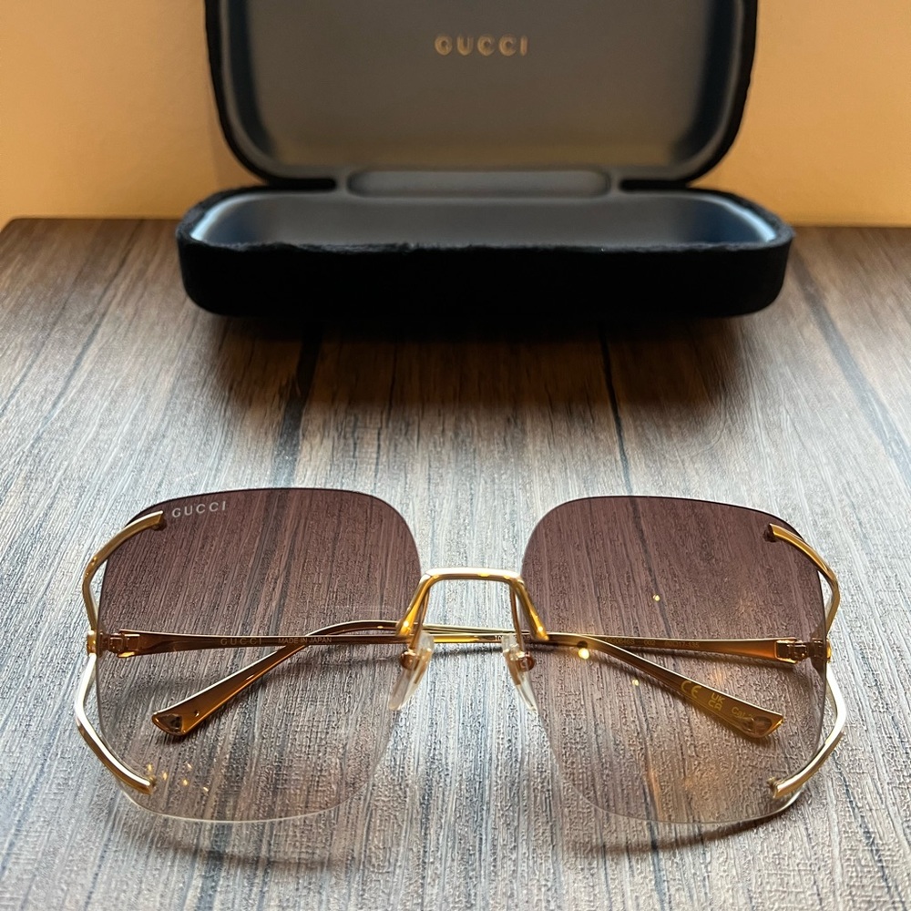 GUCCI SQUARE METAL SUNGLASSES